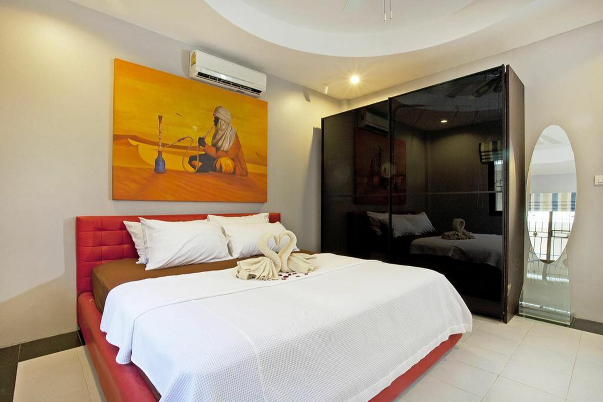 Pool Villa Tanzanite Near Walking Street Pattaya Exterior photo